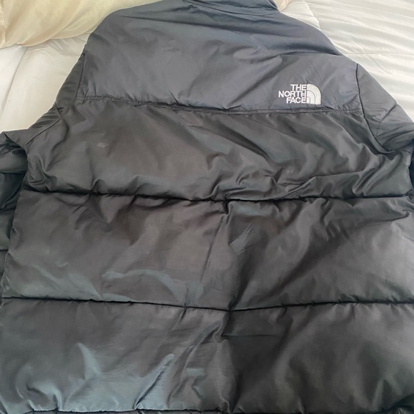 The North Face puffer jacket - Picture 2 of 3
